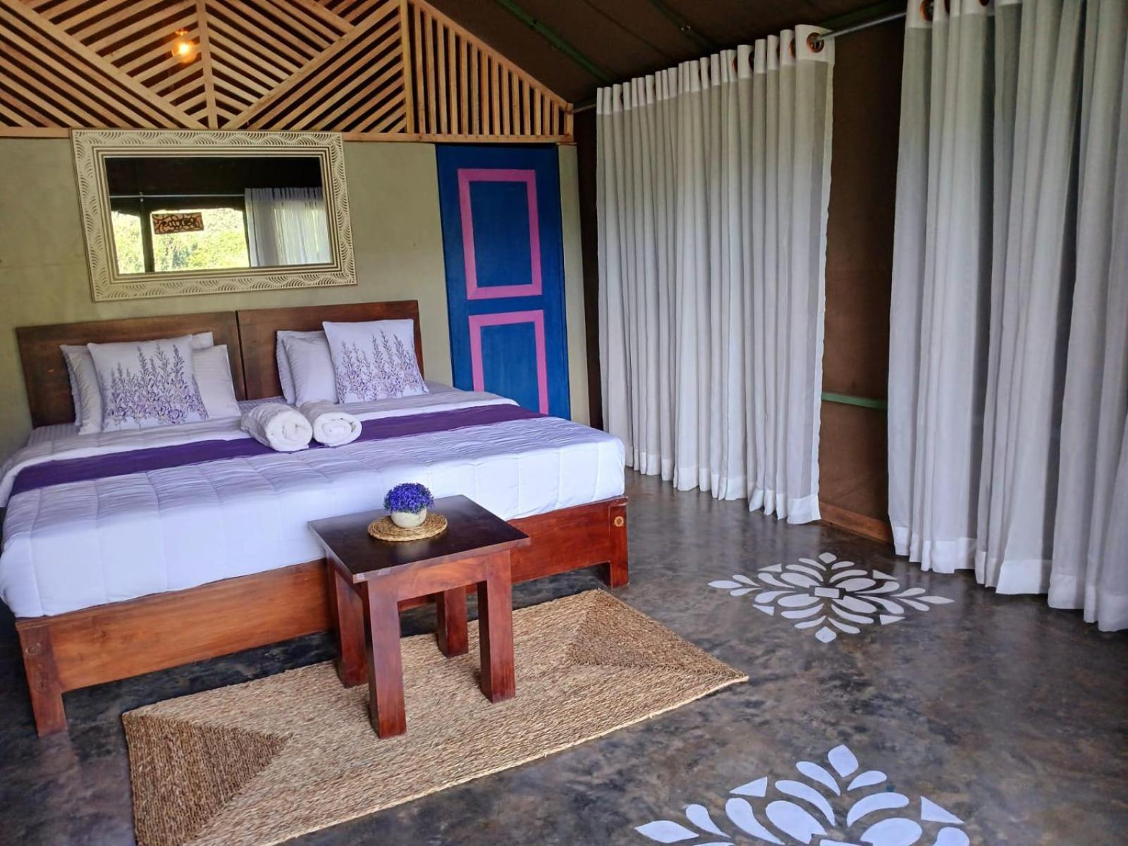 เอลลา จังเกิล รีสอร์ต Hotel ห้อง รูปภาพ